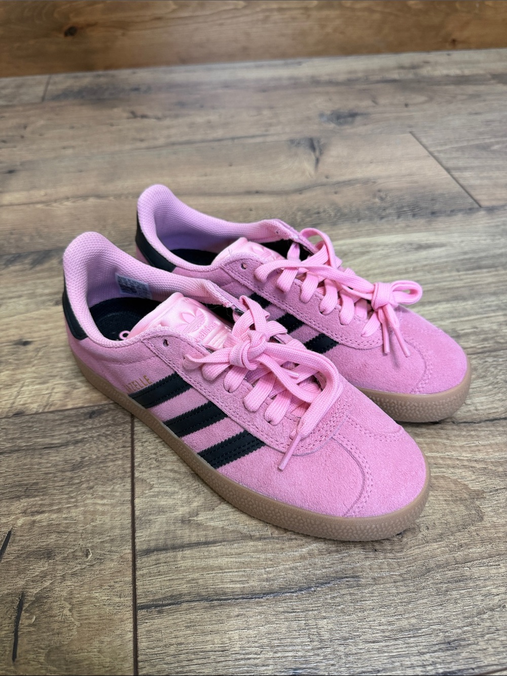 Adidas Gazelle PINK new sneakers